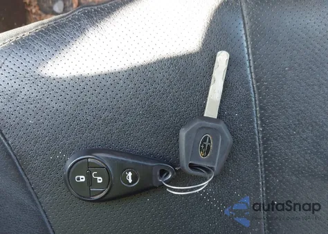 2011 Subaru Forester 2.5X Limited z USA, uszkodzony, nr VIN JF2SHAEC7BH779946